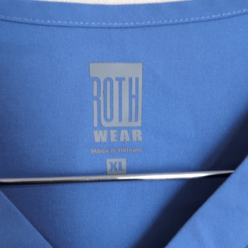 Rothwear Med Couture Insight Men's 3 Pocket Scrub Top Ceil Size Extra Large - Picture 2 of 5